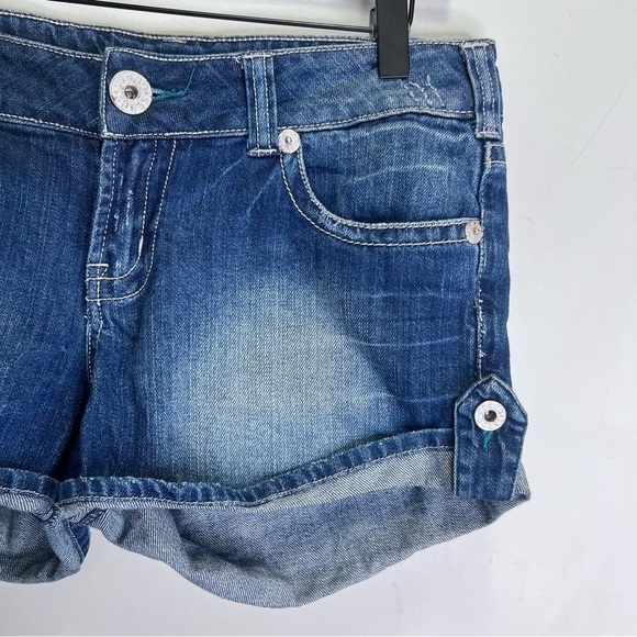Y2K Guess Denim Shorts Size 29 - Picture 3 of 10